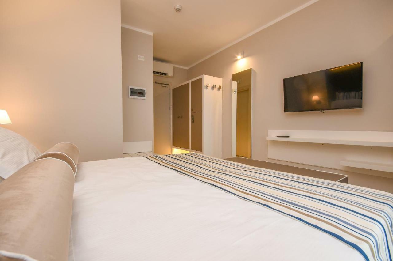 Oliveto 4* Desenzano del Garda