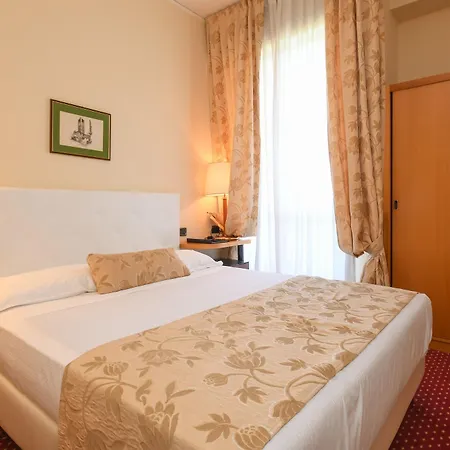 Hotel Oliveto Desenzano del Garda Esterno foto
