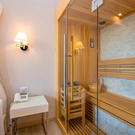 Hotel Oliveto Desenzano del Garda Esterno foto