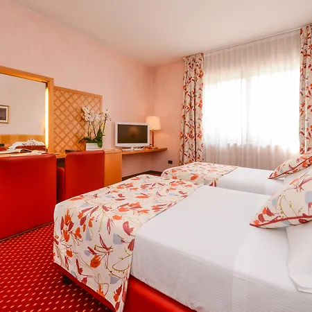 Hotel Oliveto Desenzano del Garda Esterno foto
