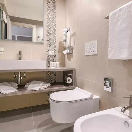 Hotel Oliveto Desenzano del Garda Esterno foto