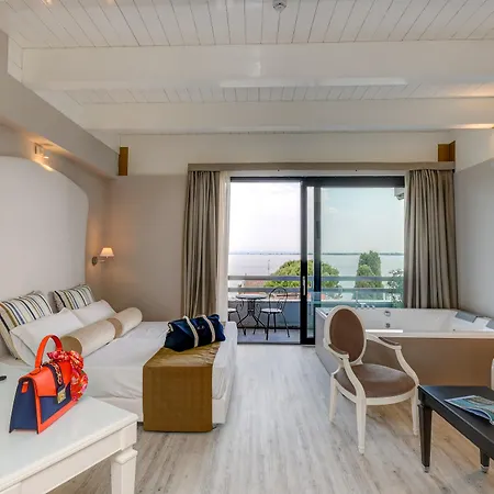 Hotel Oliveto Desenzano del Garda Esterno foto