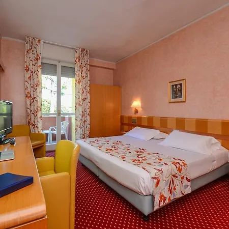 Hotel Oliveto Desenzano del Garda Camera foto