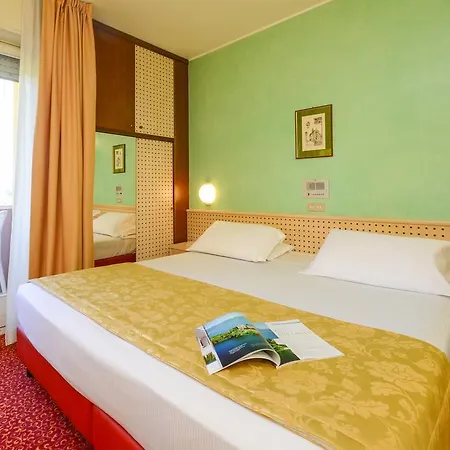 Hotel Oliveto Desenzano del Garda Esterno foto