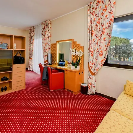 Hotel Oliveto Desenzano del Garda Esterno foto