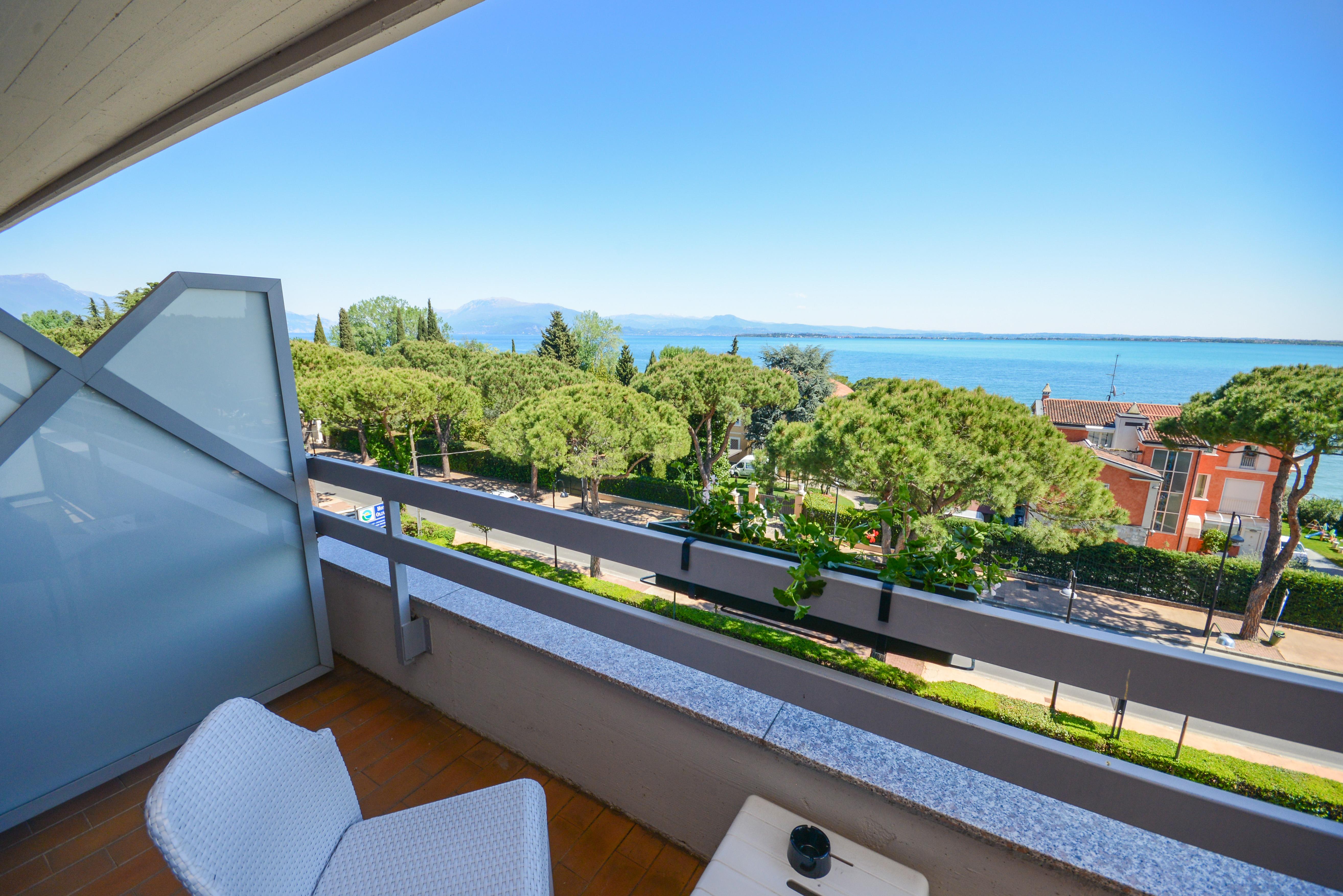 Oliveto 4* Desenzano del Garda