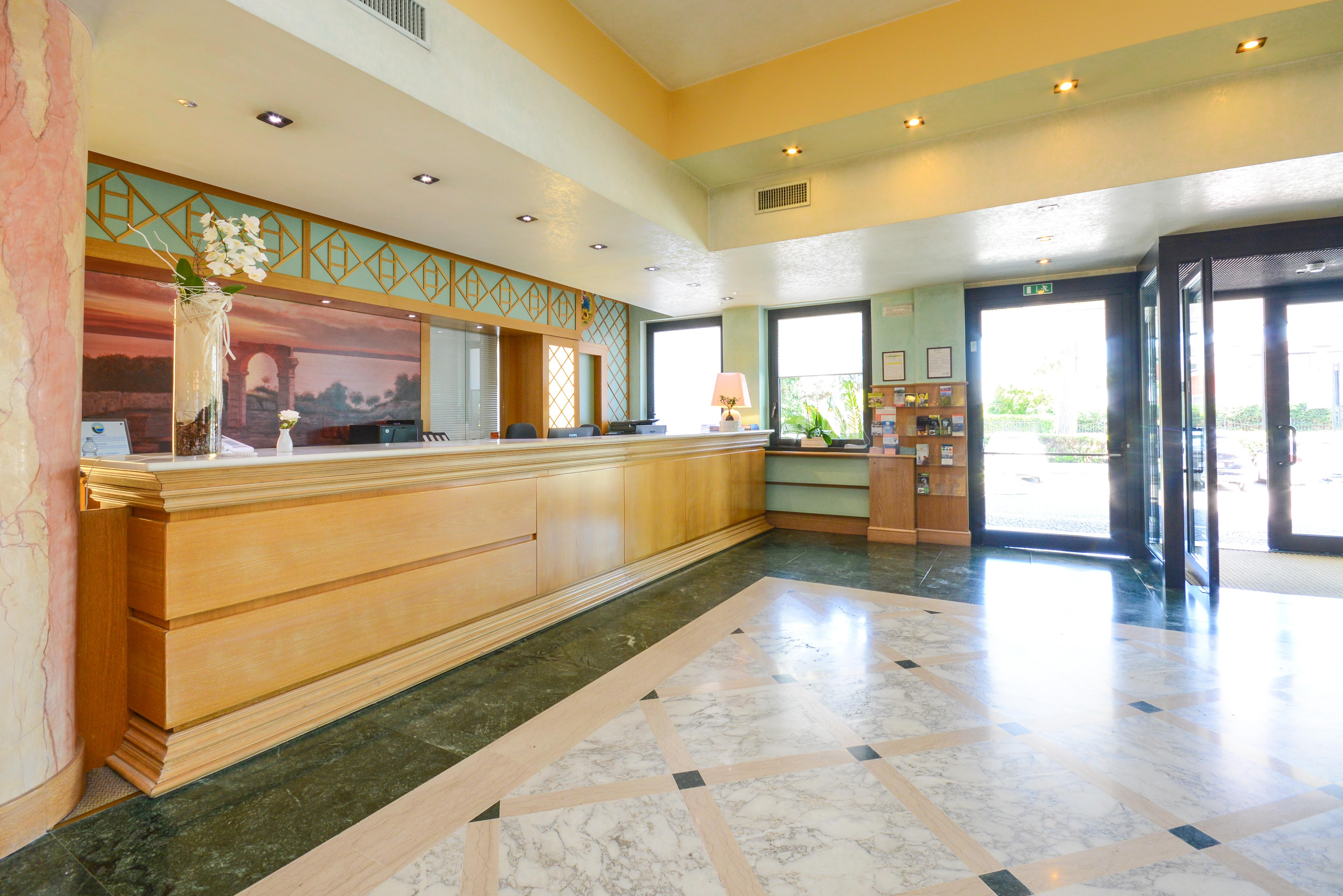 Hotel Oliveto 4*