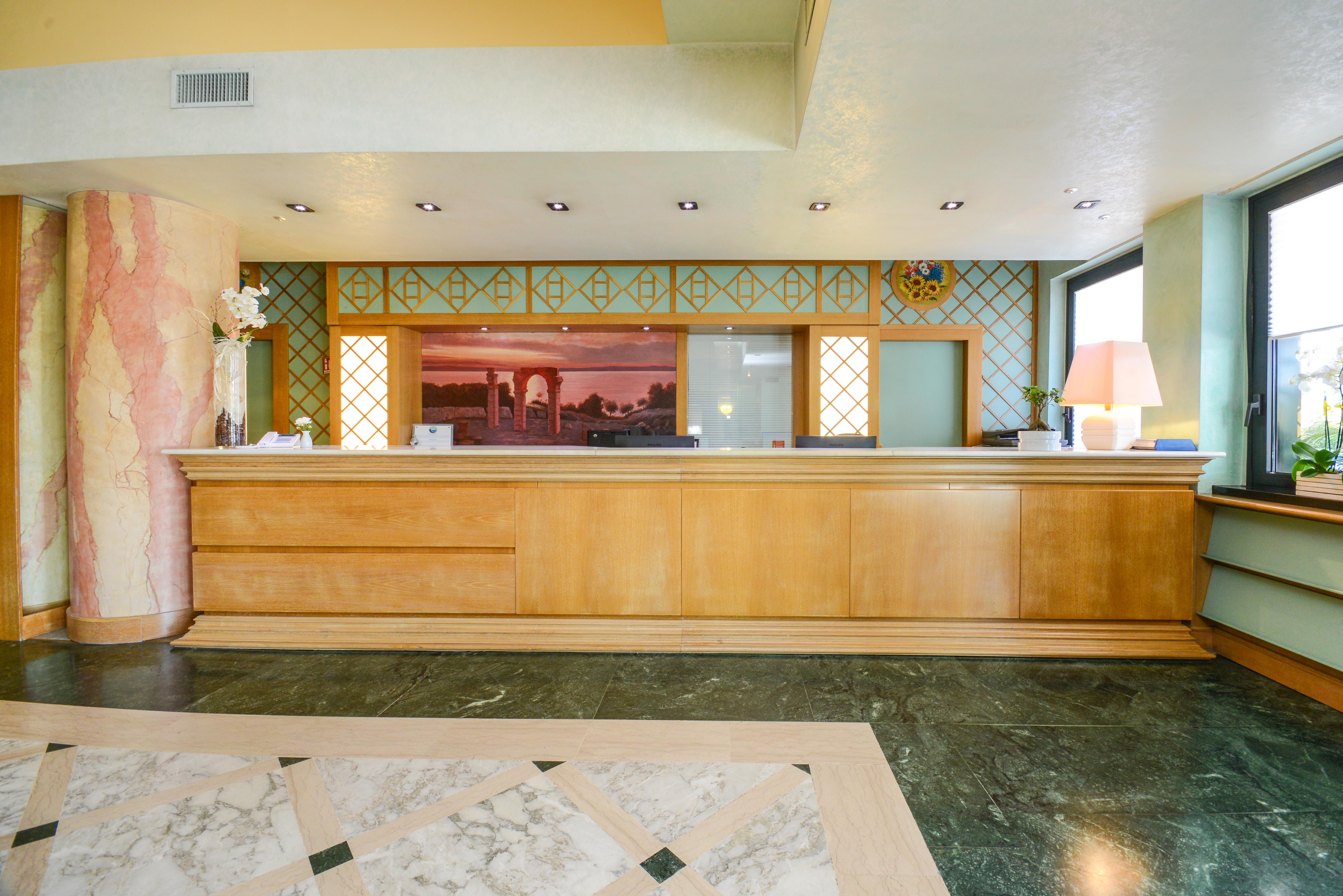 Hotel Oliveto 4*