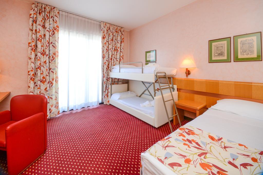 Oliveto 4* Desenzano del Garda