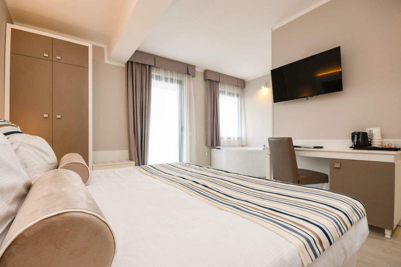 Oliveto 4* Desenzano del Garda